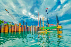 41_Chromatic-Industry